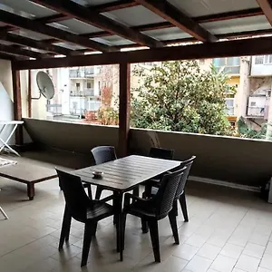 Appartamento Castle Area Old Town Flat With Terrace And 2