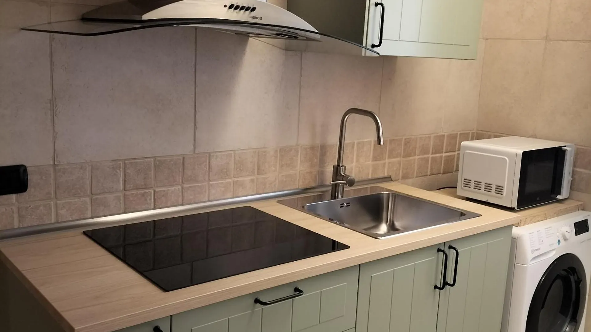 Domus Midi - Nel Centro Della Citta Apartment Bari 0*,